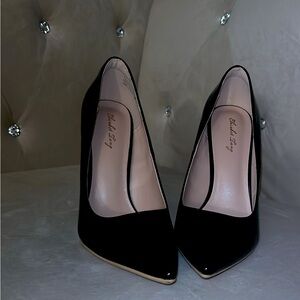 Stiletto black heels